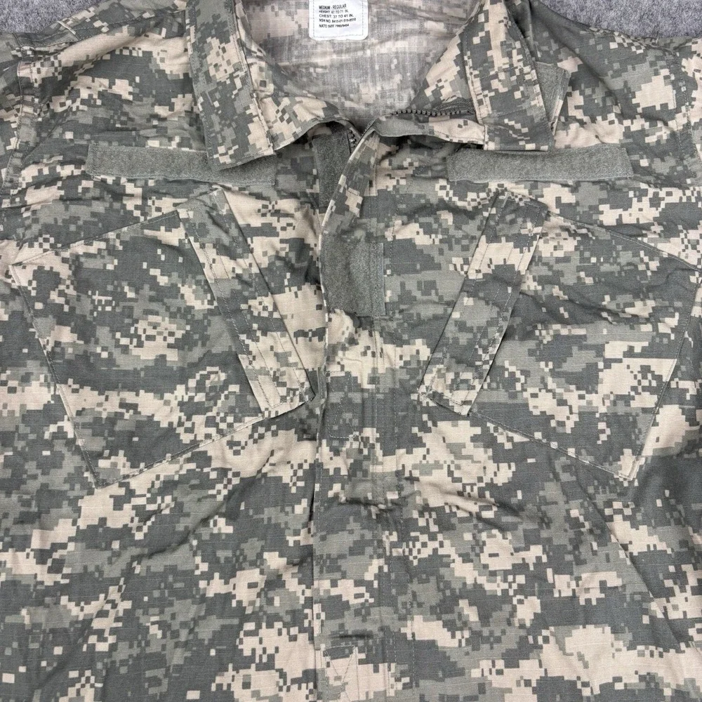 Army Combat Jacket Medium Regular Digital Camo Ripstop Uniform Military Full Zip